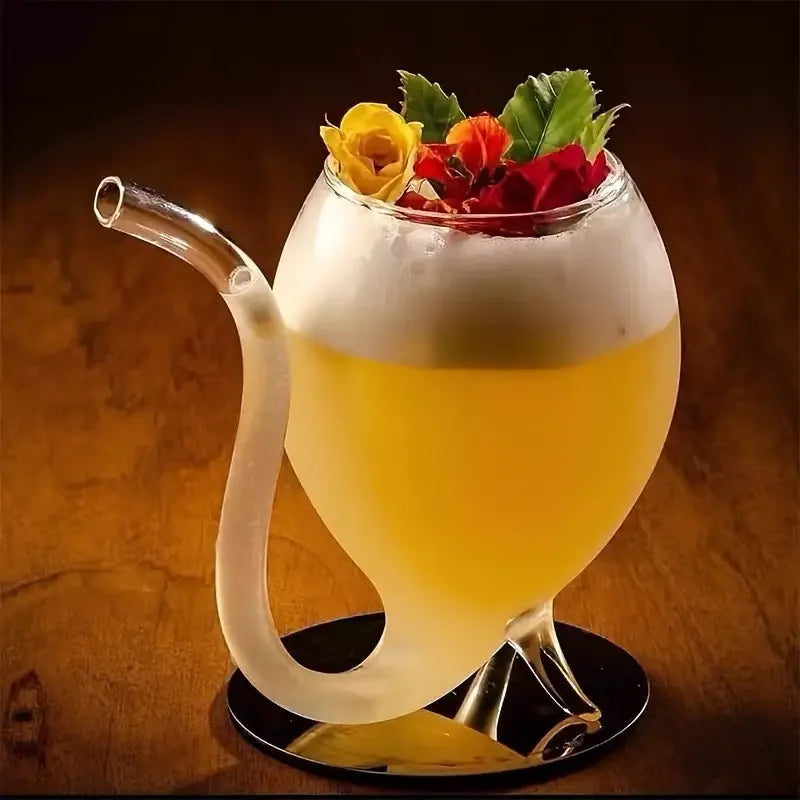 Copo de Drink com Canudo de Vidro