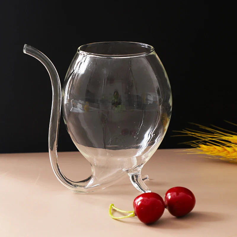 Copo de Drink com Canudo de Vidro