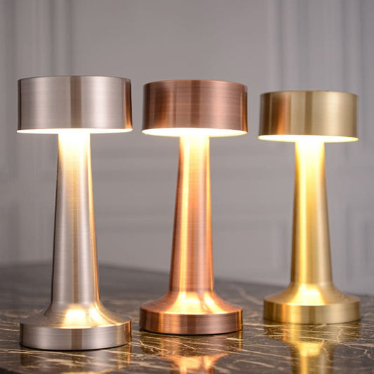 Luminária de Mesa LED Retrô Recarregável